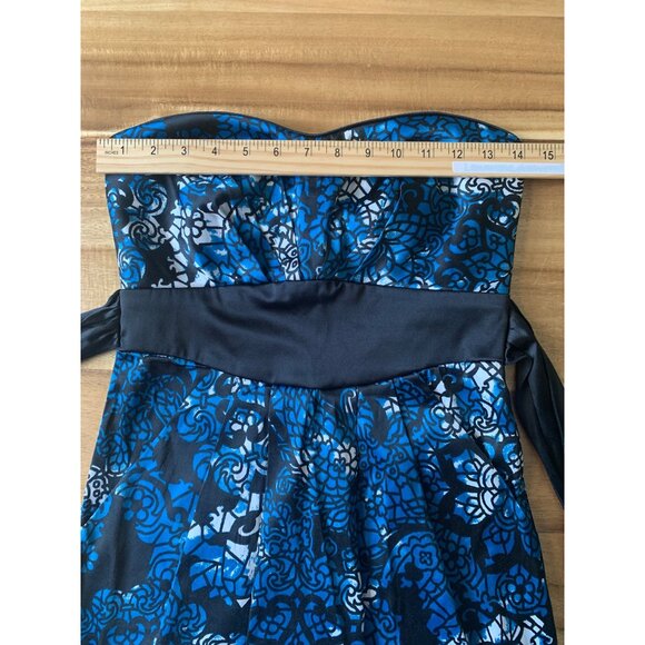 Trixxi Juniors Strapless Blue & Black Floral Pleated Dress With Bow Back Size 5 - Picture 8 of 13